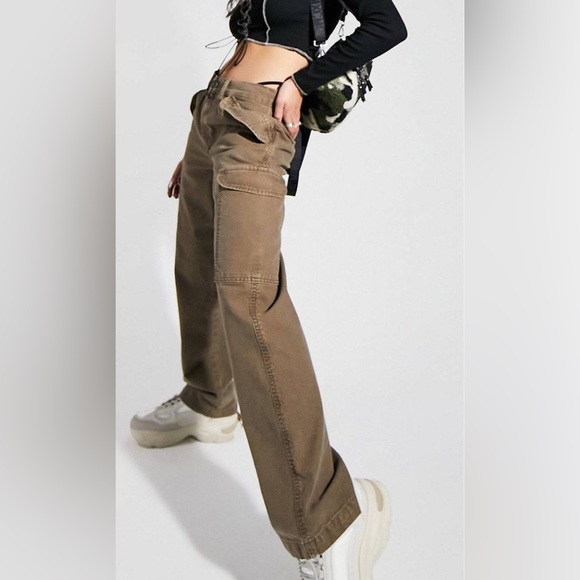 ASOS Low Rise Utility Cargo Pants in Mushroom - Picture 8 of 15